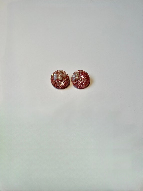 Mid Century Pink Lucite Confetti Earrings with Se… - image 3