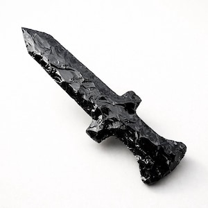 Handgeknapt mes met zwart obsidiaanzwaard: rituele dolk, Wicca-altaarmes, Game of Thrones-obsidiaanzwaard, Crystal Athame, cadeau.