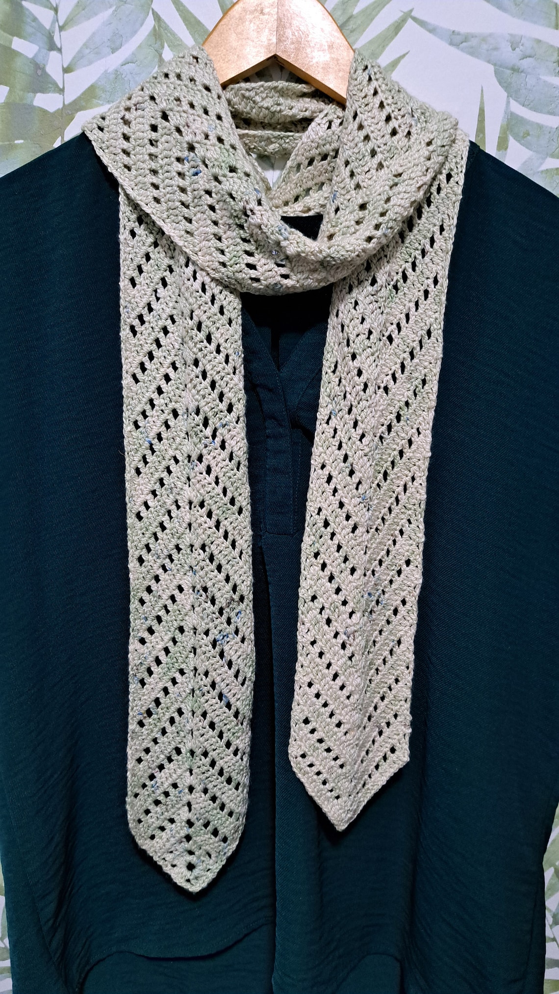 Crochet Scarf Video Tutorial With Chart Women Scarf Pattern Crochet ...