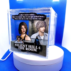 Silent Hill 4 3D-diorama, gepersonaliseerde handgemaakte schaduwdoos, memorabilia-kubus op tafel