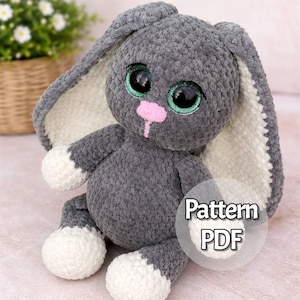 Amigurumi Bunny: Plush Easter Rabbit with Big Eyes