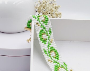 ARMBAND voor haar 13 rijen Groene Bladeren ~ zaadkralenarmband ~ voor vrouwen, meisjes ~ (handgemaakt)