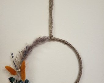 dried flower wall hanging