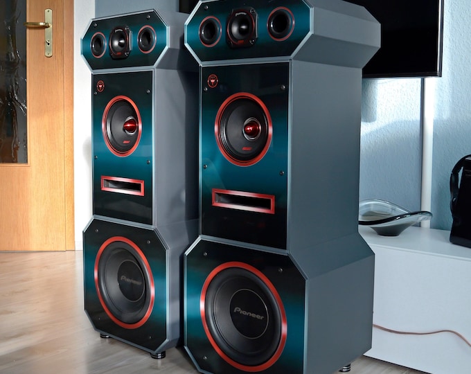 2 High End HiFi 3-way speakers DJP Design floorstanding speakers with Pioneer PRO series speakers! Great design with acrylic glass high gloss front