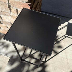 The Intrepid 25 inch Steel Accent Table with Metal Top Bild 4