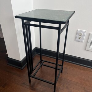The Intrepid 25 inch Steel Accent Table with Metal Top Bild 6