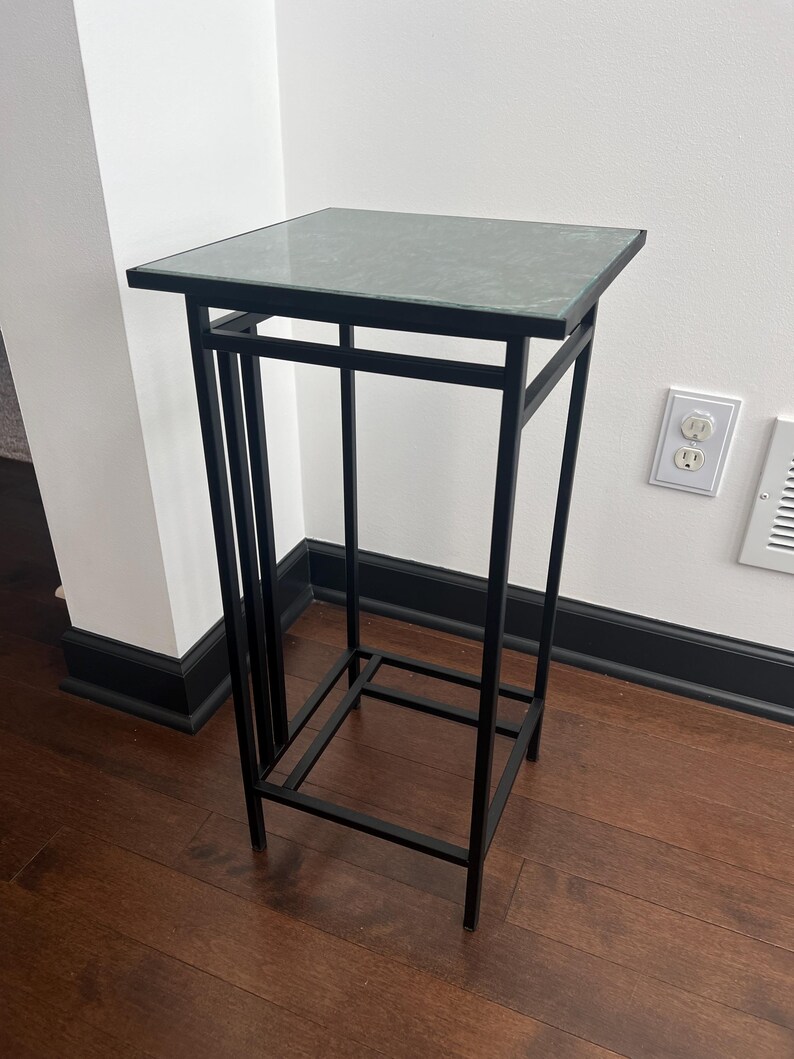 The Intrepid 25 inch Steel Accent Table with Metal Top Bild 6