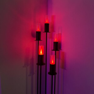 Steel Candelabra with 5 LED Candles, Modern Fire Ring Design Bild 3