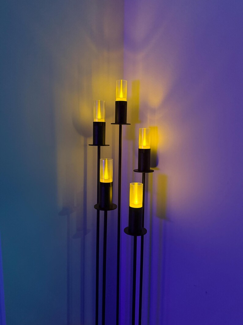 Steel Candelabra with 5 LED Candles, Modern Fire Ring Design Bild 8