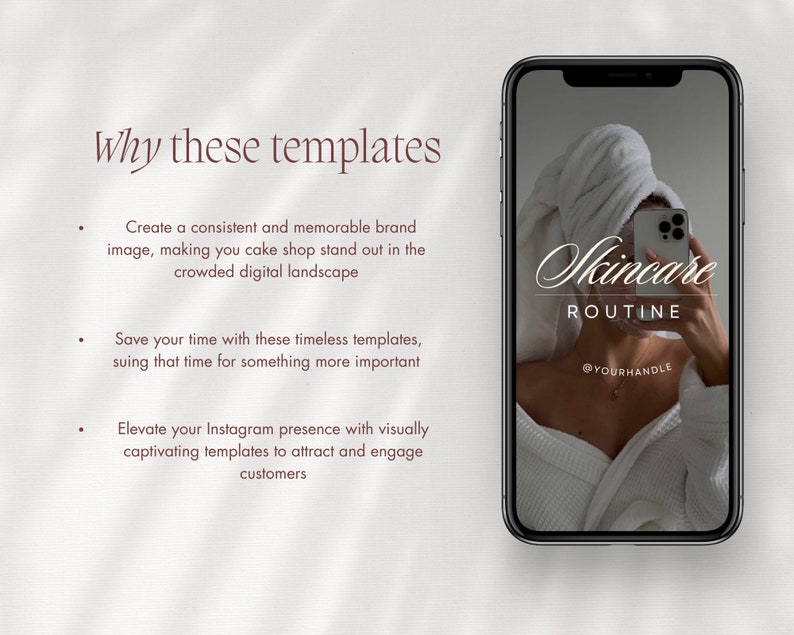 Op de afbeelding: Een zwarte smartphone mockup met een witte achtergrond. Het telefoonscherm toont een afbeelding voor een huidverzorgingsroutine met de tekst "Skincare Routine" en "@YOURHANDLE".