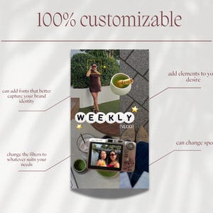 Op de afbeelding: Een digitaal sjabloon voor een wekelijkse vlog met een collage van afbeeldingen, waaronder een persoon in een bruine jurk, een matcha-klopper in een kom en een camera met een foto van twee personen. Tekst: 100% customizable, WEEKLY, VLOG.