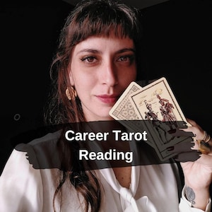 Lettura dei Tarocchi per la Carriera nello stesso orario, Lettura di Carriera con Esperti, Lettura dei Tarocchi per la Carriera, Lettura di Carriera Media, Lettura Accurata, Lettura Finanziaria