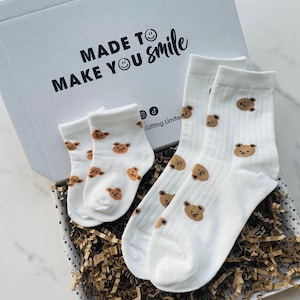 Mummy and Me Gift. Mummy and Me Cosy Socks. Baby shower gift for mum to be/new mum pregnancy/Maternity gift for her. New baby. Push present. Socks Only