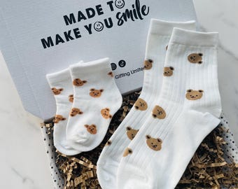 Mummy and Me Gift. Mummy and Me Cosy Socks. Baby shower gift for mum to be/new mum pregnancy/Maternity gift for her. New baby. Push present.