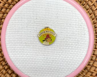 Adventure Land Pin Needleminder for cross-stitch/ Embroidery *vintage*
