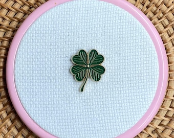 Four Leaf Clover Embroidery/Cross-Stitch Needle Minder