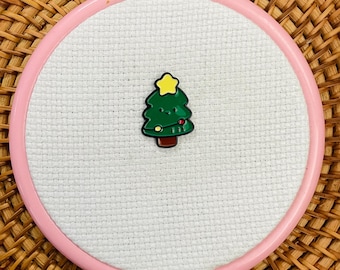 Lindo sujetador de agujas para bordado/punto de cruz de árbol de Navidad
