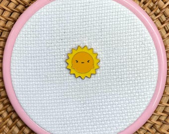 Happy Sun Embroidery/Cross Stitch Needle minder