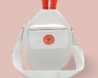 Bolso bandolera de pickleball con detalles de cuero genuino