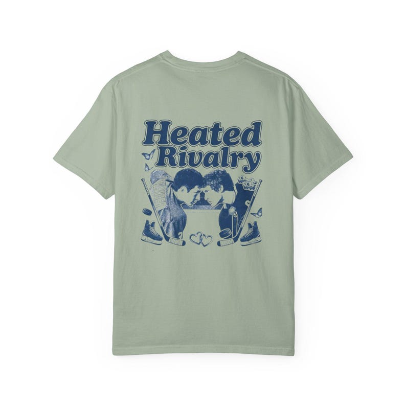 -shirt de rivalité chauffée hors campus | Graphique amour du hockey image 11