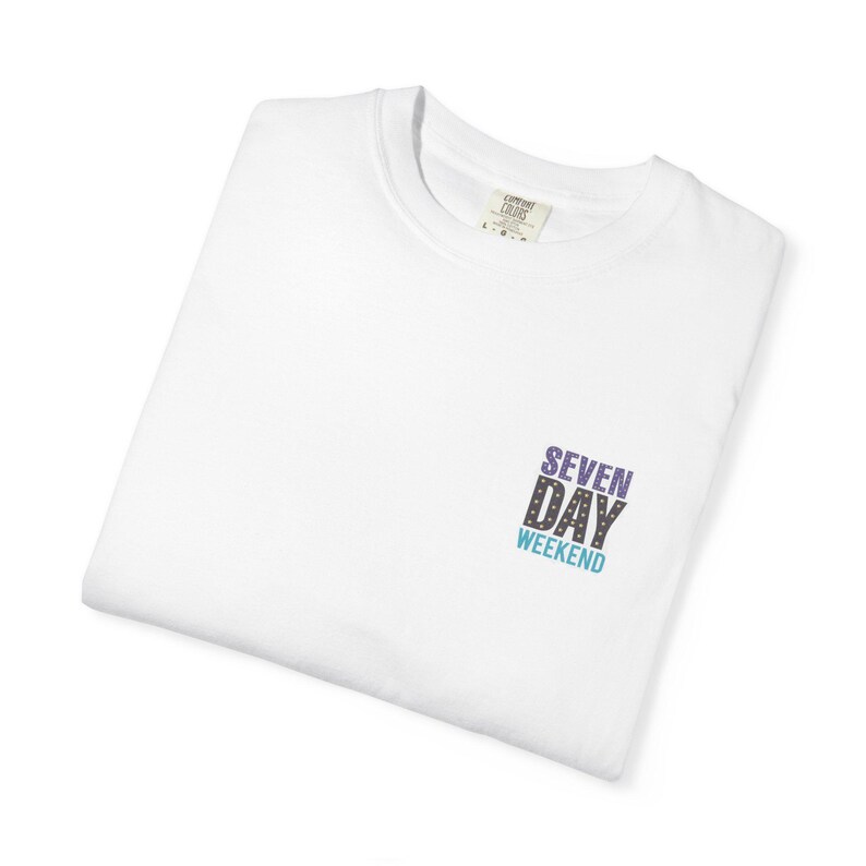 Happily Retired graphic T-shirt | Seven Day Weekend pocket design image 3