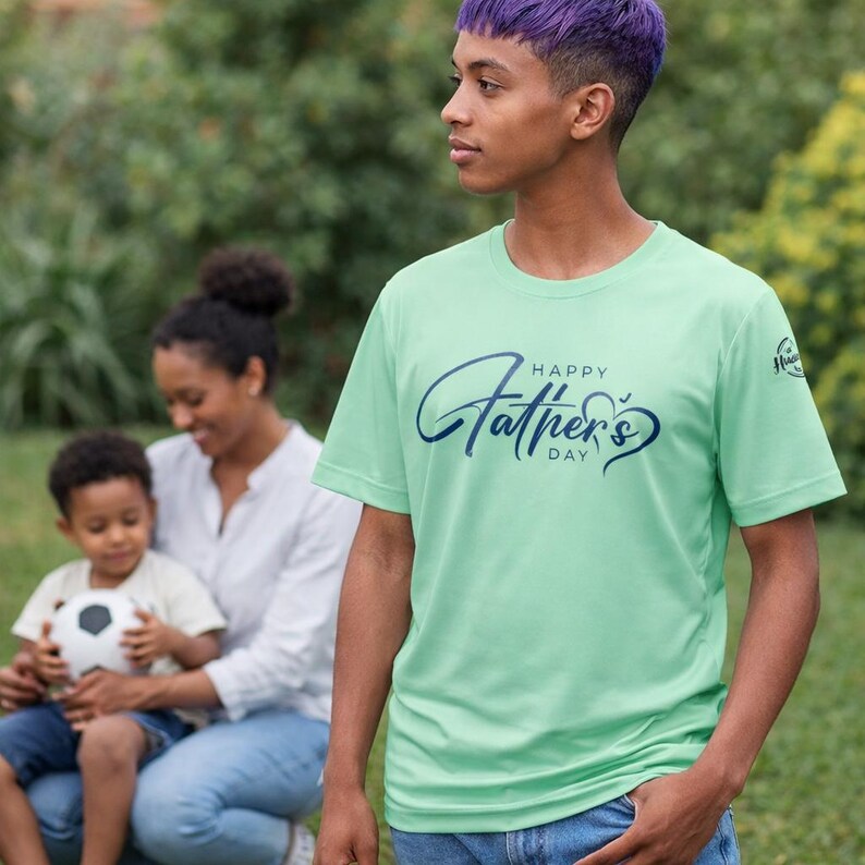 Maglia sportiva da uomo con scritta "Happy Father's Day" / Scritta "Dad" sul retro immagine 7