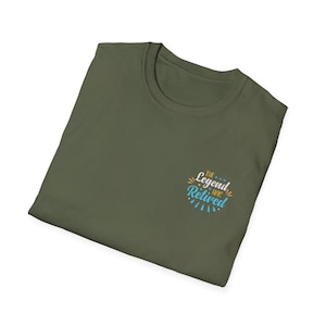 Pensioen T-shirt | Tekst op kleine borst, Adventure Begins-thema, zwart T-shirt afbeelding 16