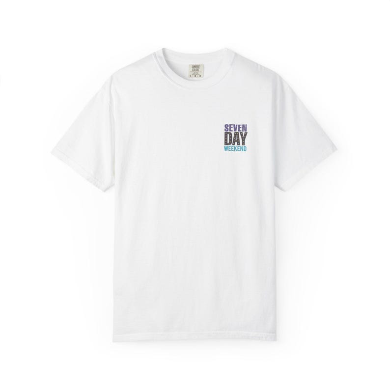 Happily Retired graphic T-shirt | Seven Day Weekend pocket design image 4