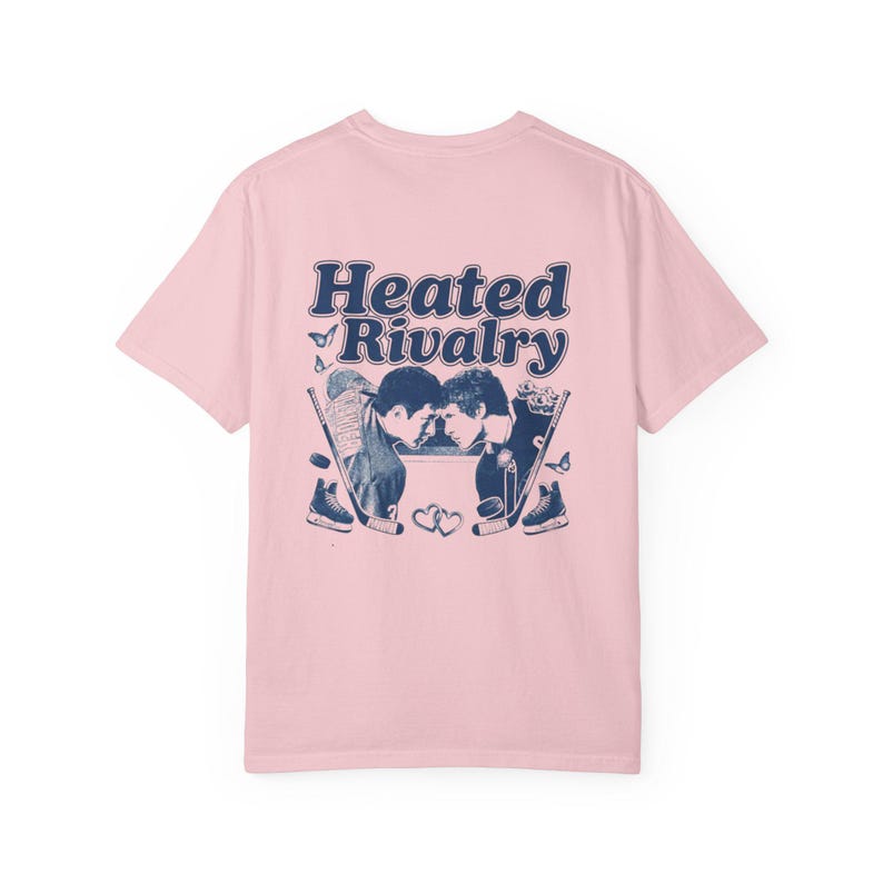 -shirt de rivalité chauffée hors campus | Graphique amour du hockey image 14