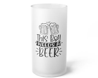 Kufel do piwa ze szkła mrożonego