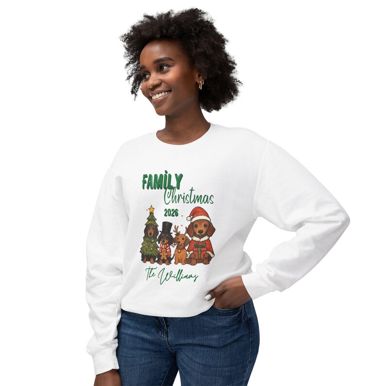 Personalisiertes Familien-Weihnachts-Sweatshirt 2026 | Hunde & Weihnachtsbaum Bild 7