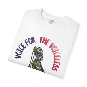 Koszulka z napisem „Głos dla bezgłośnych” | Koszulka z typografią „Zwierzęta uratowane” zdjęcie 4