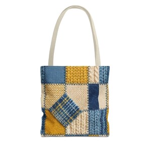 Może przedstawiać: Torba typu tote z patchworkowym wzorem. Torba posiada różnorodne kwadraty o fakturze w odcieniach niebieskiego, żółtego i kremowego, z kremowym uchwytem. Torba jest przeznaczona do przenoszenia przedmiotów.