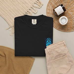 Gamer Hoodie Grafisk T-shirt | Neonblå Arcade-logotyp, Spela Kämpa Vinn bild 14