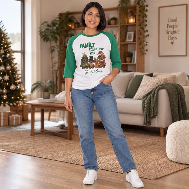 Gepersonaliseerd kerstshirt voor het hele gezin | Raglanshirt op maat met familienaam afbeelding 9