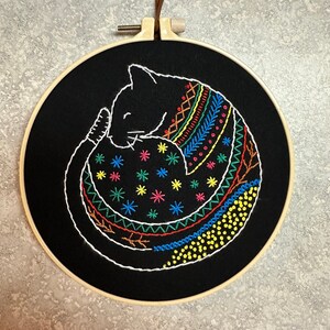 Cat embroidery - 8 in hoop, finished