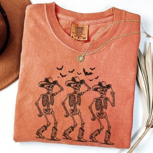 Summerween Shirt Howdy Halloween Shirt Dancing Skeleton Comfort Colors Shirt Western Halloween Tee Spooky Cowboy Shirt Halloween Rodeo Tee