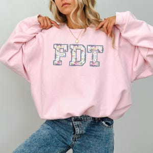 FDT Sweatshirt Anti Trump Flower Sweater Subtle Feminist Sweatshirt Progressive Liberal Anti MAGA Gift for Democrat Political Crewneck