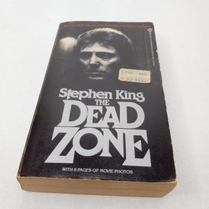 Vintage The Dead Zone Stephen King Paperback book Horror Suspense