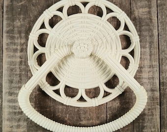 Vintage Towel Holder Ring Kitchen Bathroom Faux Wicker Rattan Boho Hanging 1978