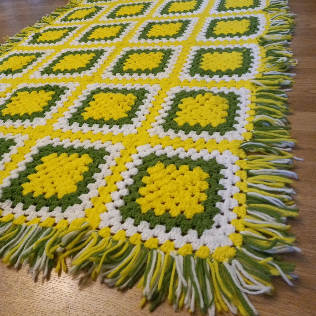 Vintage Granny Square Fringe Afghan Blanket Couch Throw Green Yellow White 70"×42"