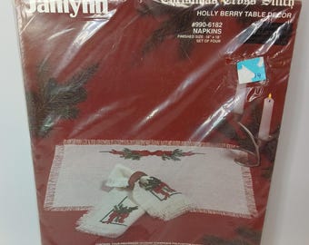 Vintage Janlynn Counted Cross Stitch Kit Christmas Holly Berry Napkins Set Of 4