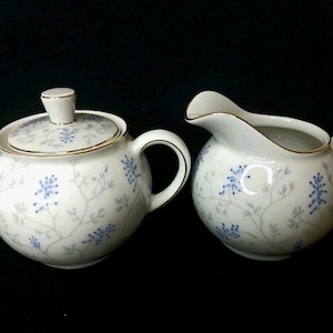 Vintage Arzburg Fine China Blue Floral 8 Oz. Creamer & Sugar Set Made In Germany