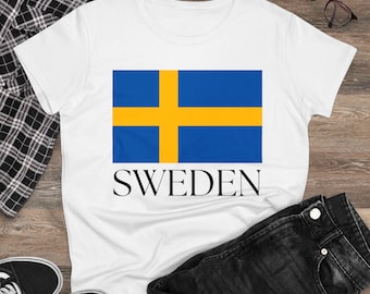 Maglietta da donna con bandiera svedese, maglietta grafica con orgoglio scandinavo, regalo nordico per lei, maglietta souvenir di Stoccolma, abbigliamento con bandiera svedese