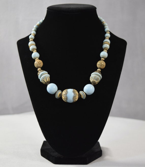 1960s Vintage Light Blue and Cream Bead Necklace