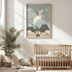 Einhorn Kinderzimmer Wand Kunst Druck, Kinderzimmer Dekor, Baby Tier Poster, druckbare Berg Fantasy Szene, Pastell Himmel, Sofort Download Geschenk