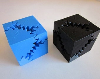 3d Printed Gear Cube - Infinite Twists - Fun Play - Gift - Gears - Mechanical Design!
