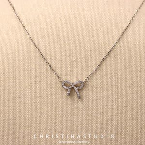 S925 Sterling Silver Bow Necklace – Elegant Platinum Finish, Chic and Stylish Jewelry for Women 45cm