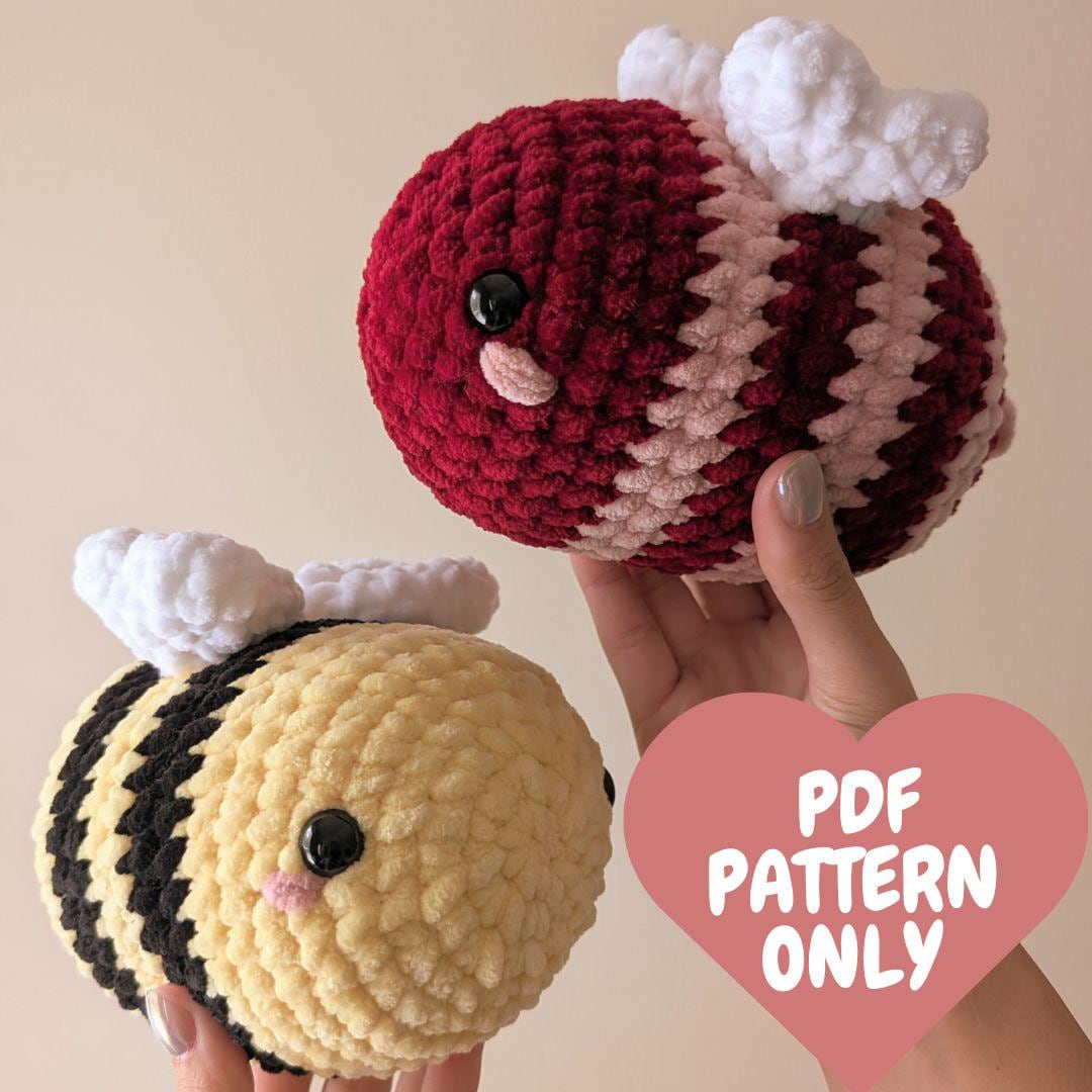 Crochet Bumblebee PDF Pattern Regular and Love Themed Bee - Etsy
