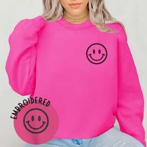 Happy Face Sweatshirt, Smile Crewneck, Embroidered Smiley Sweatshirt, Embroidered Crewneck Custom Sweatshirt, Fun Trendy Sweatshirts, Smile